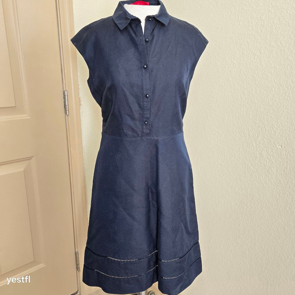 Carolina Herrera Collared Dress Size 8, Navy